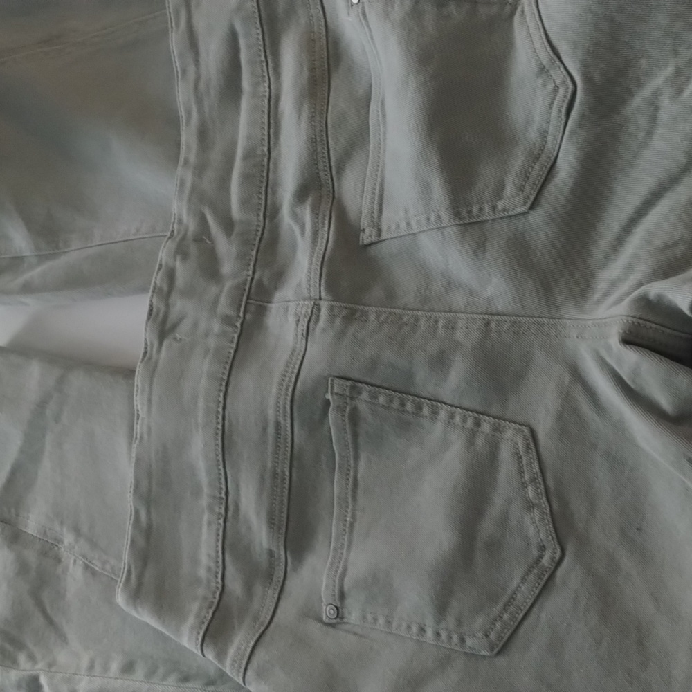 Pants - Picture 7 of 7